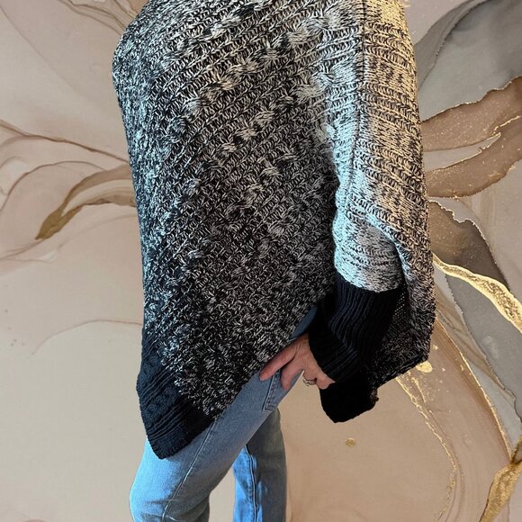 Great Northwest Indigo Turtleneck Sweater Shaw - Picture 1 of 3